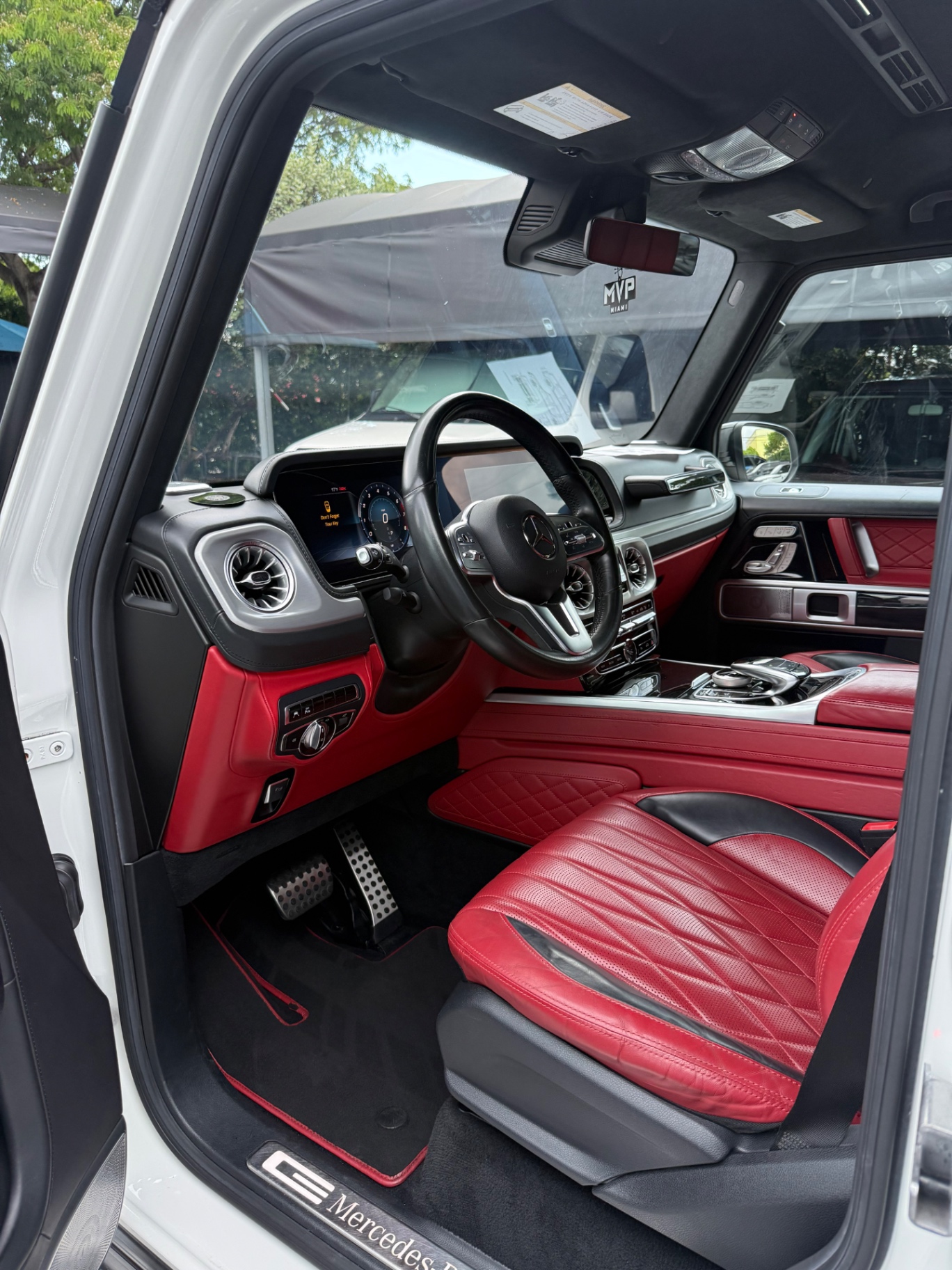 G-Wagon interior detail